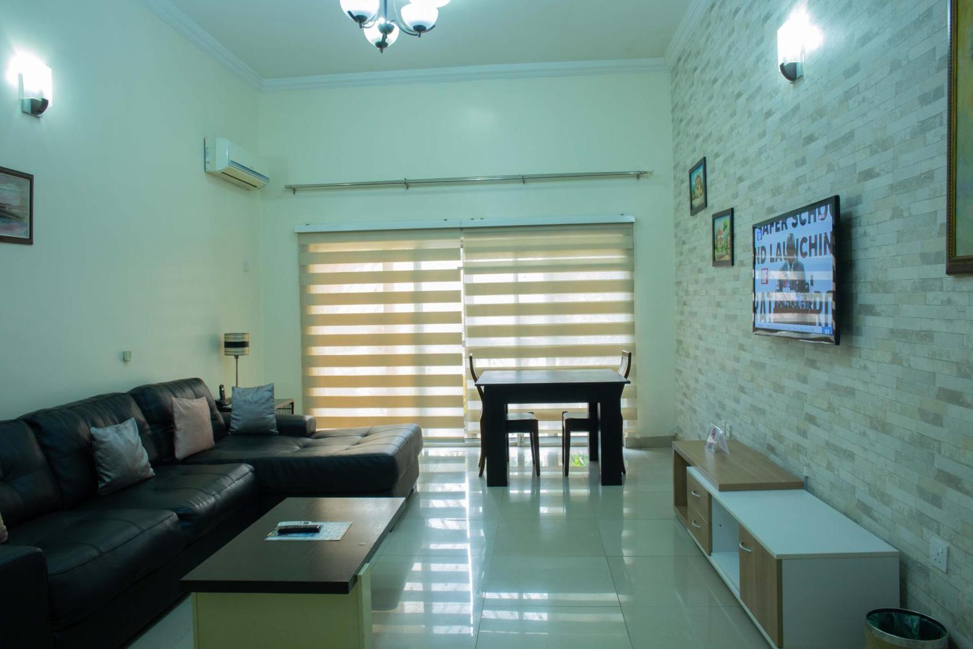 Peniel Apartments Abuja Luaran gambar
