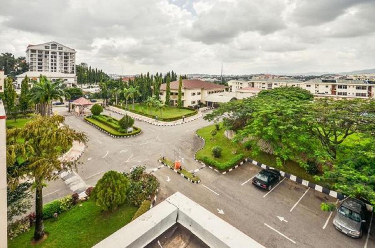 Peniel Apartments Abuja Luaran gambar