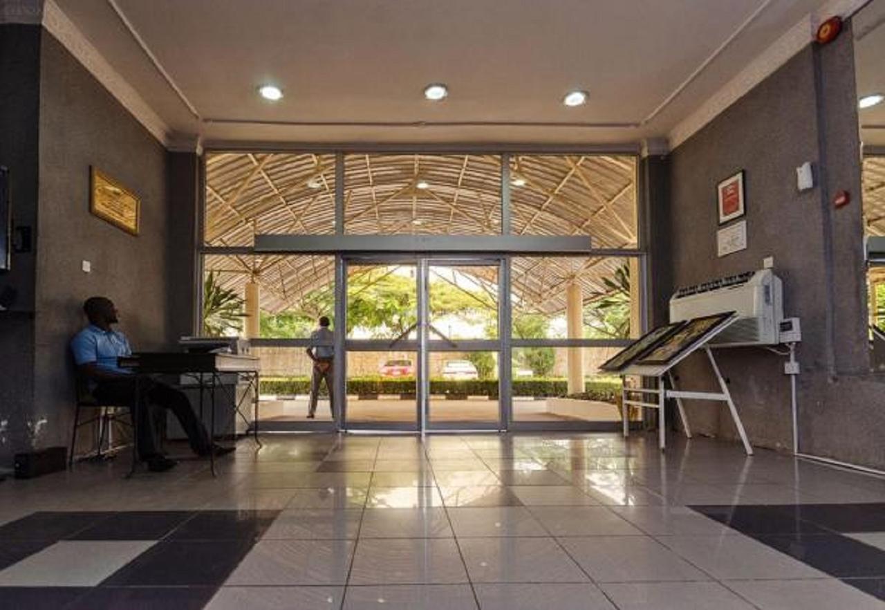Peniel Apartments Abuja Luaran gambar